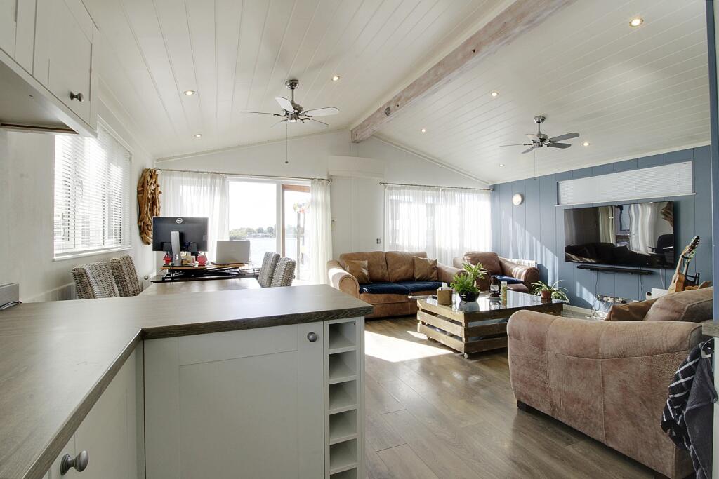House in Peterborough - View 3