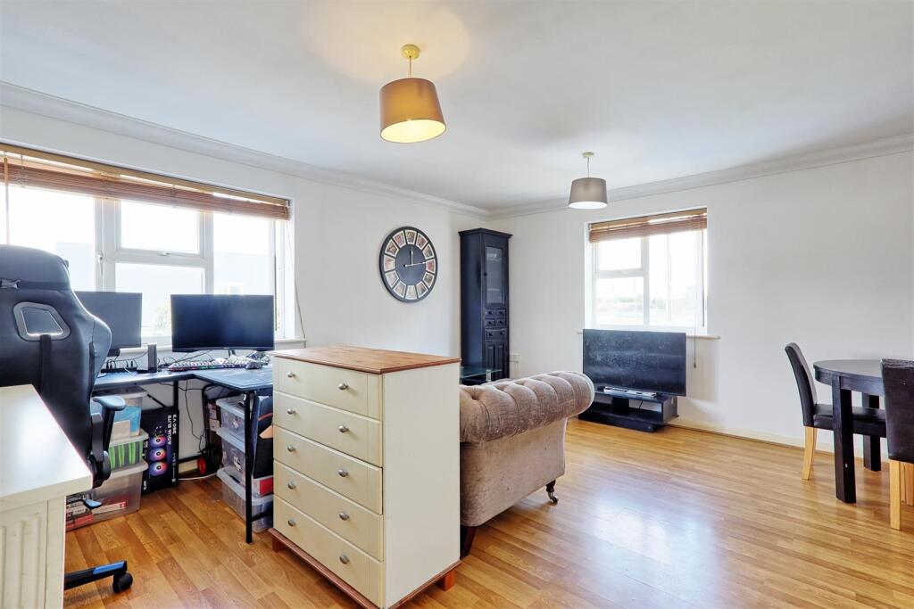 Main image of property: Swan Lane, Wickford