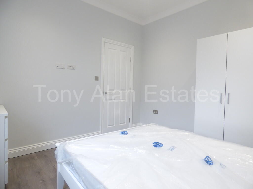 Main image of property: Granville Road, London