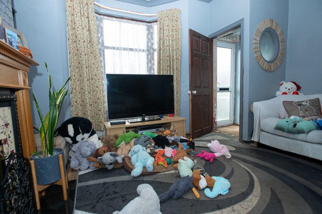 House in Hull Road, Preston - View 2