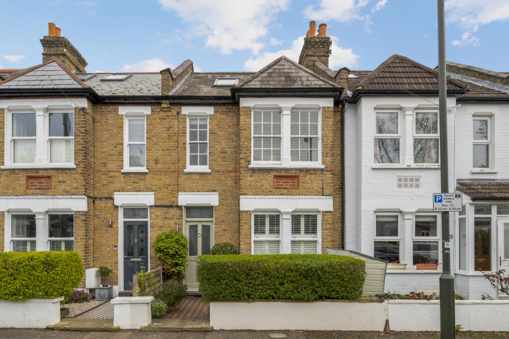 Main image of property: Bronson Road, Raynes Park, SW20