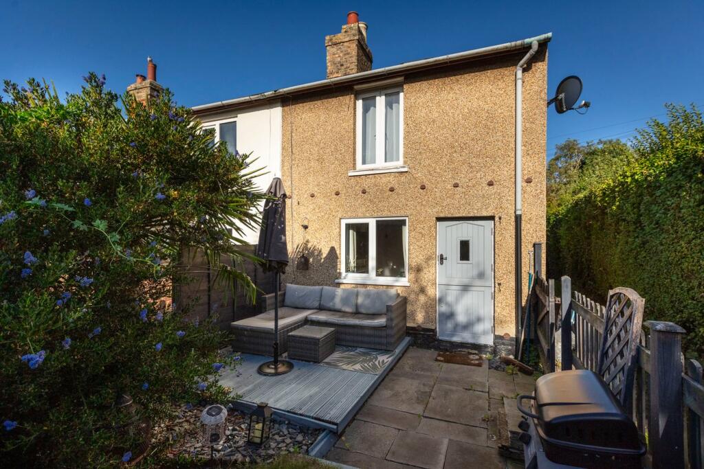 Main image of property: Clifton Road, Shefford, SG17