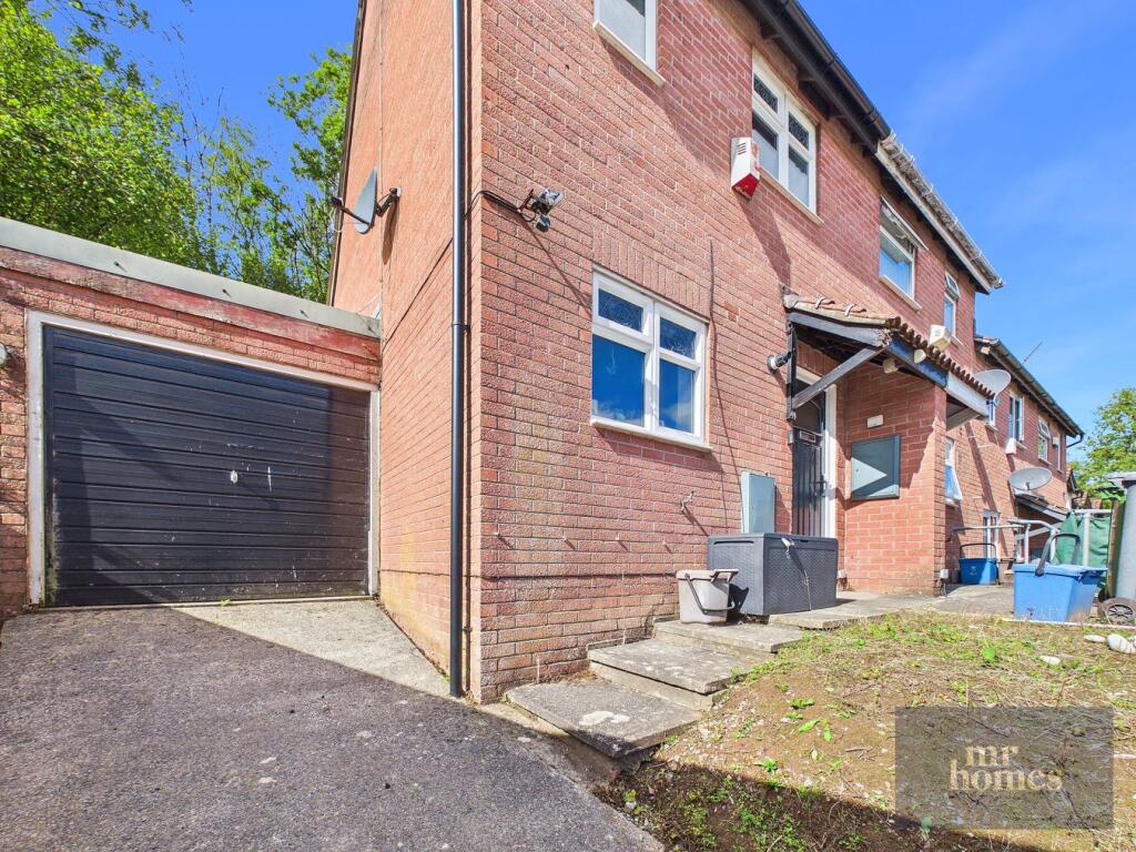 House in Cardiff - View 2
