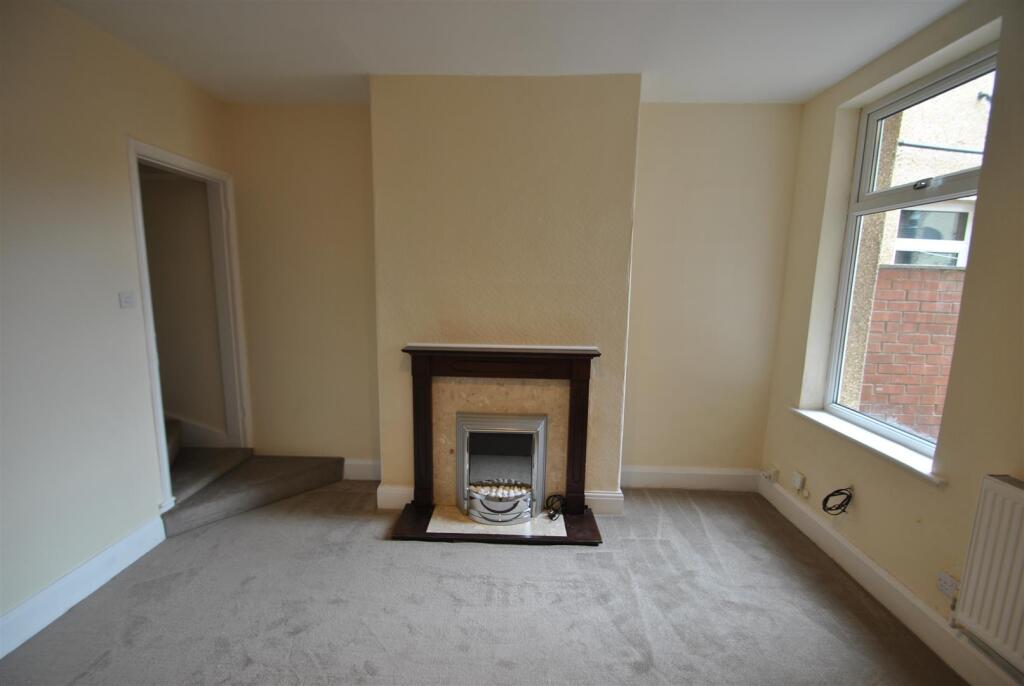 Crimpsall Road, Doncaster photo 2