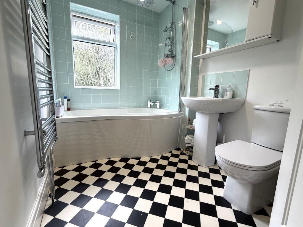 House in Stockport, Woodsmoor - More