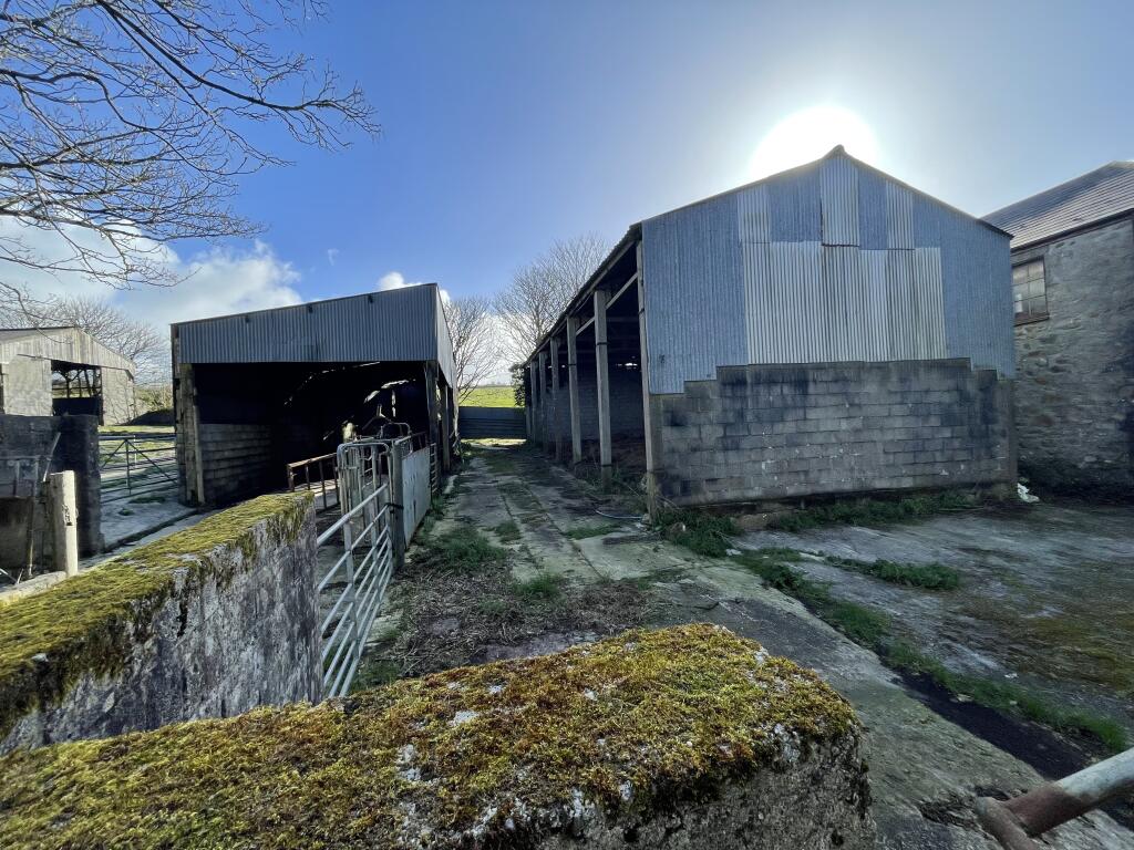 Lot 2