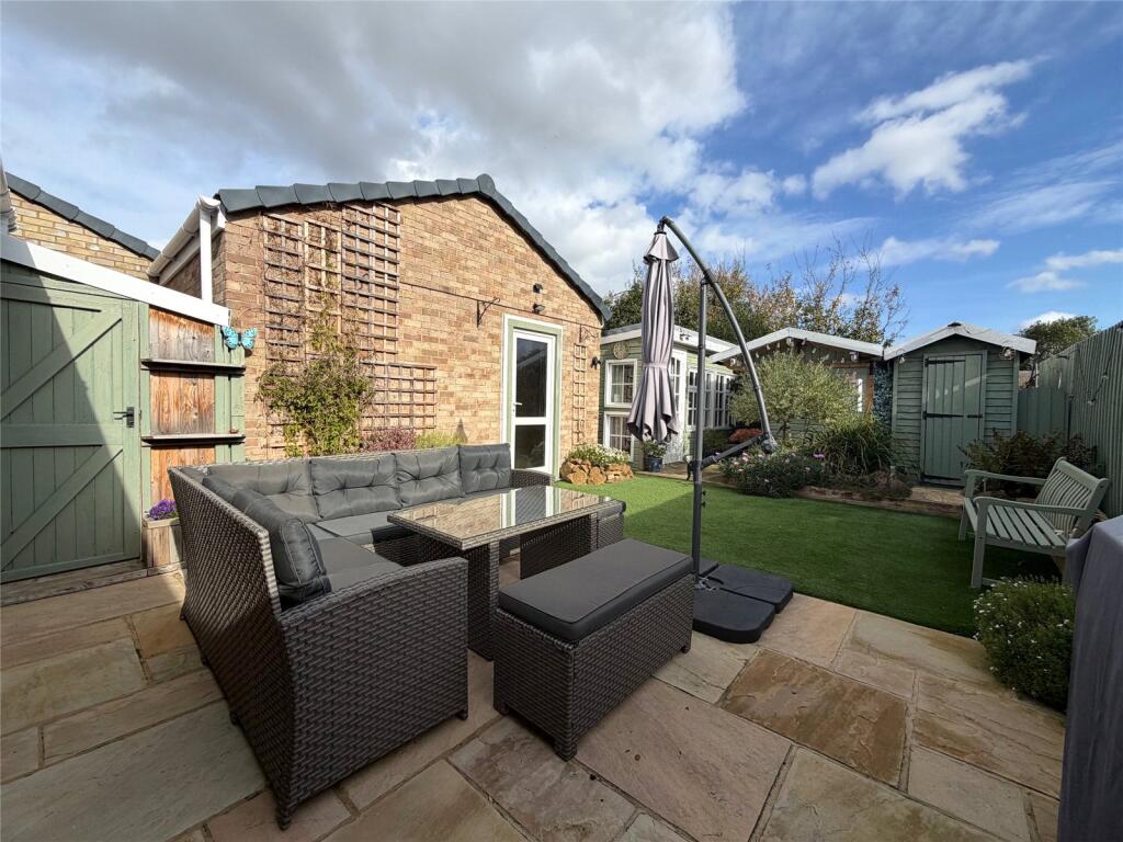House in Northampton - View 2