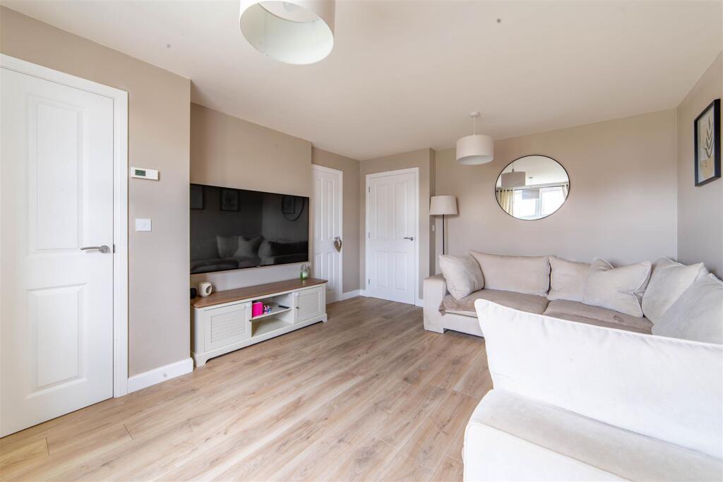 House in Newcastle upon Tyne, Throckley - View 4
