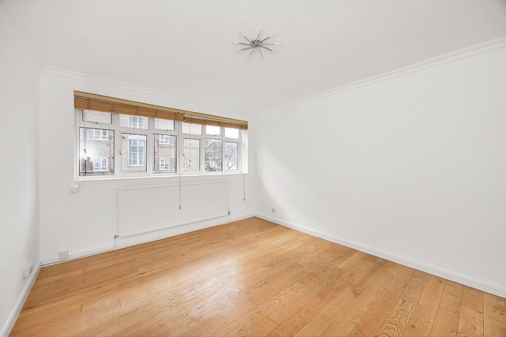 Apartment in London - View 3
