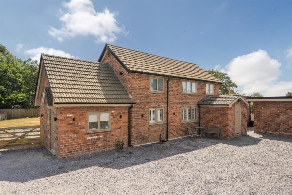 Main image of property: Hetherson Green, Malpas.
