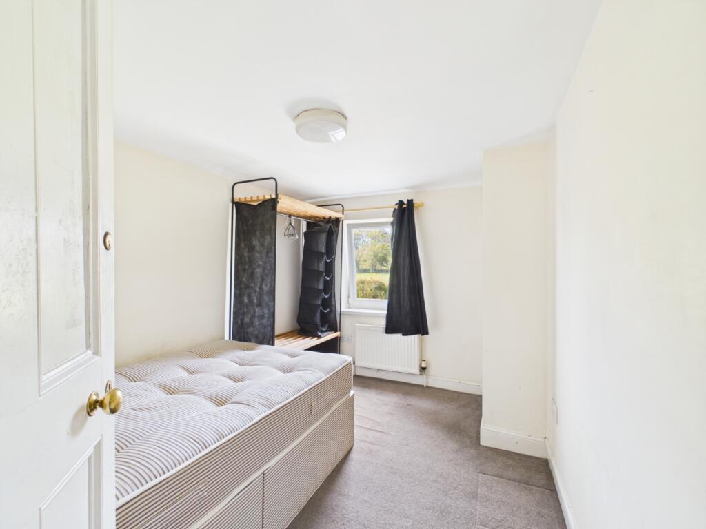 Main image of property: Room 3, 23 Marle Hill Road, Cheltenham
