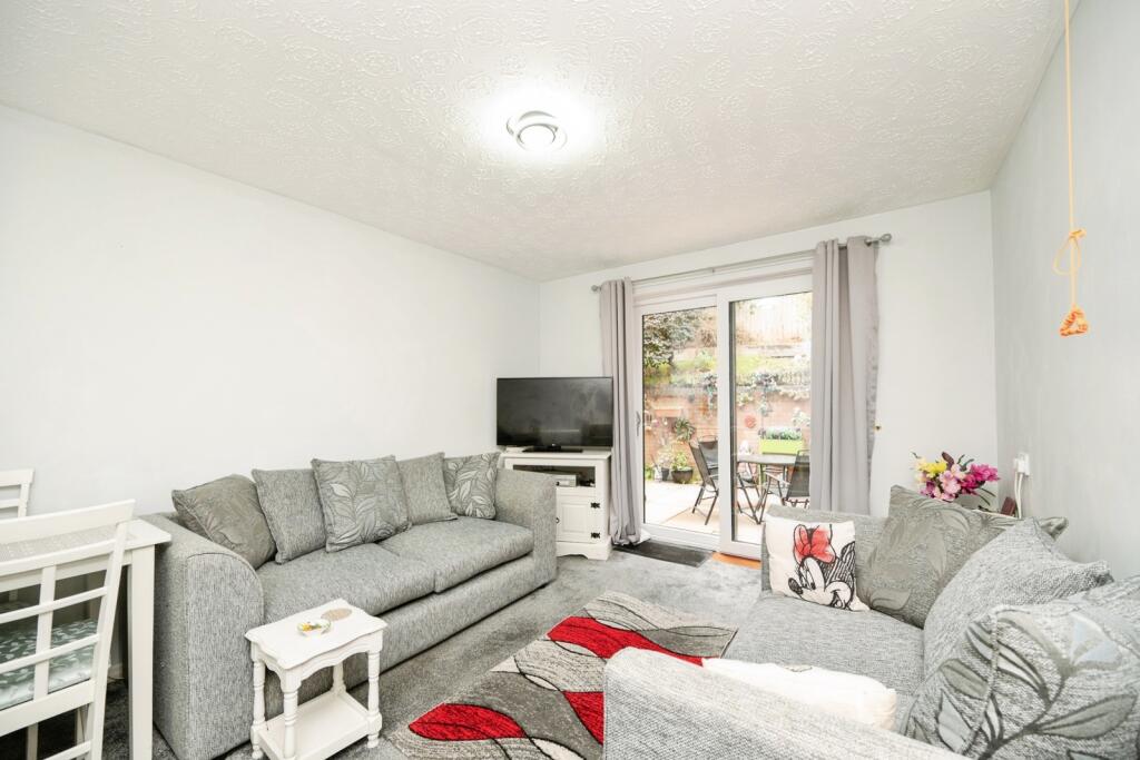 Apartment in Birmingham - More