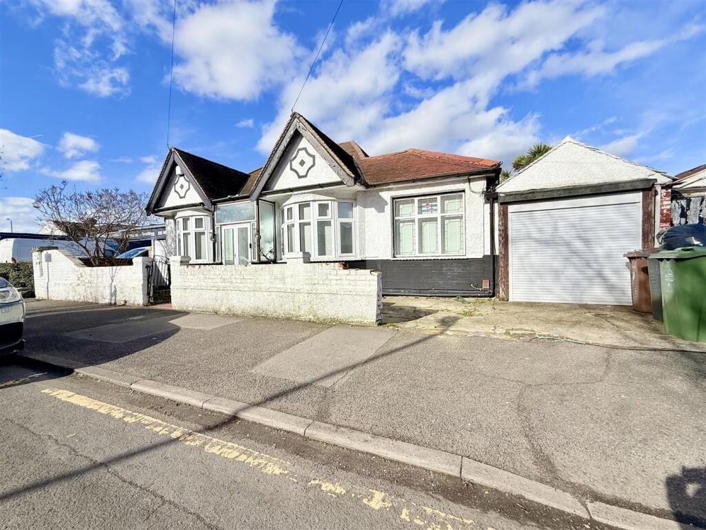 Main image of property: Loxham Road, London