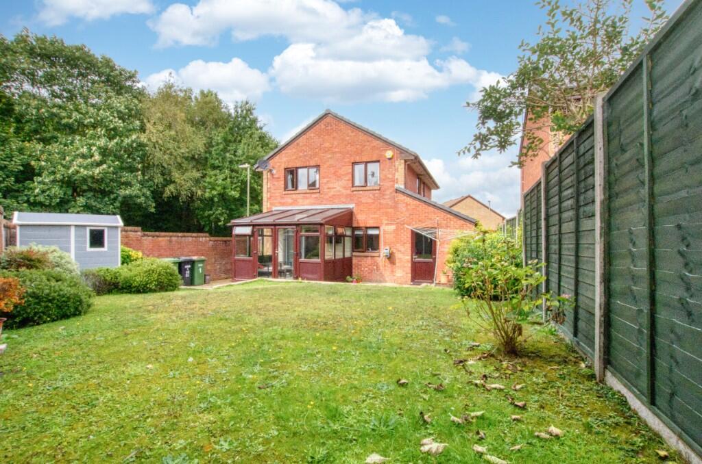 House in Southampton, Chartwell Green, West End - View 2