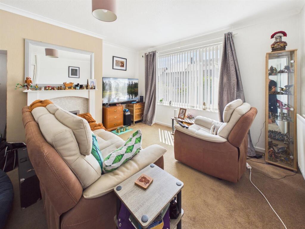 House in North Tyneside, North East - View 2