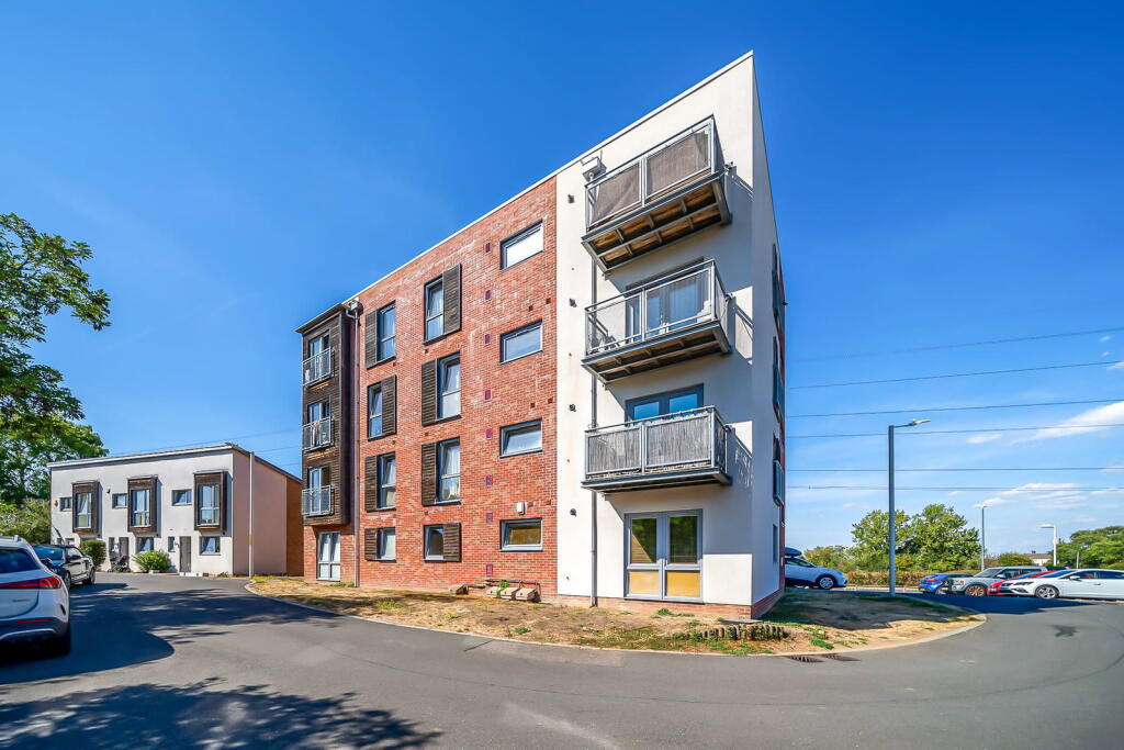 Apartment in Dartford - View 2