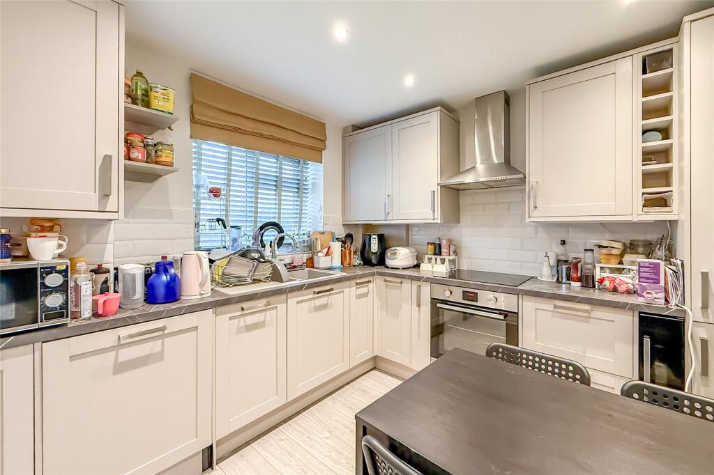 Additional image 3 of Hughenden Road, St. Albans, Hertfordshire, AL4