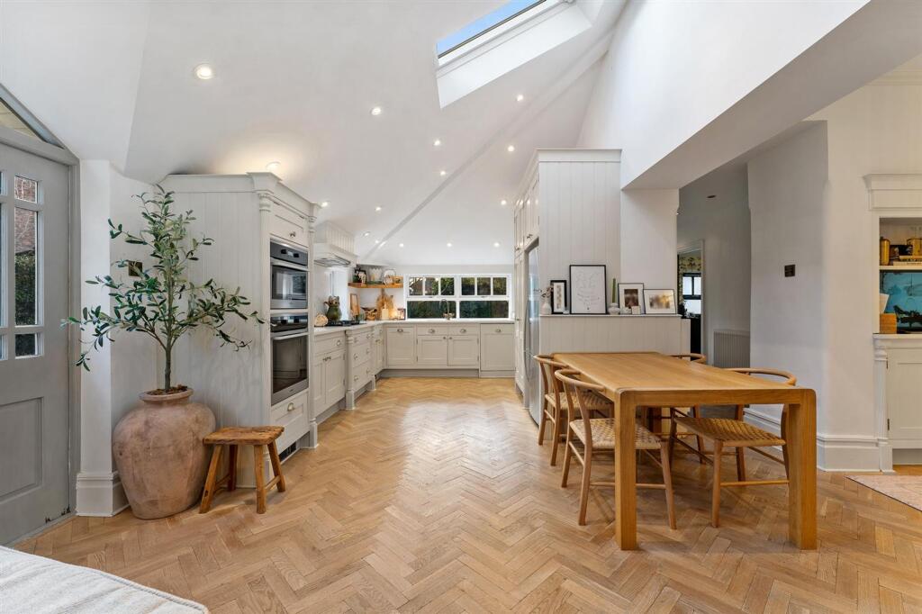House in Stockport - View 5