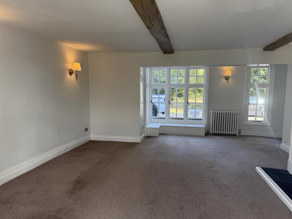 House in Rochford, Hockley - View 3