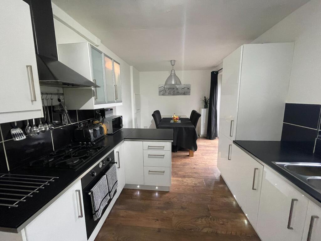 Stoneacre Road, Manchester, M22 photo 4