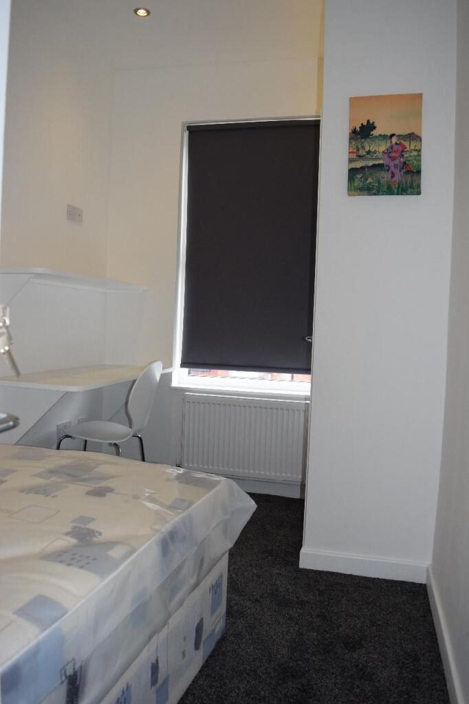 House in Leeds - View 5