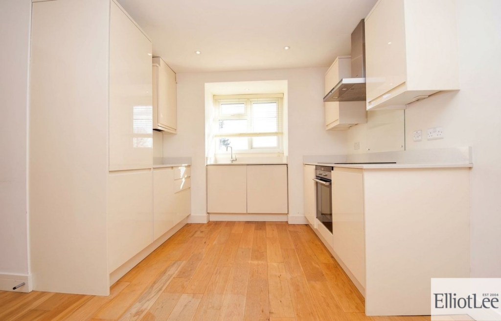 Apartment in London - View 4
