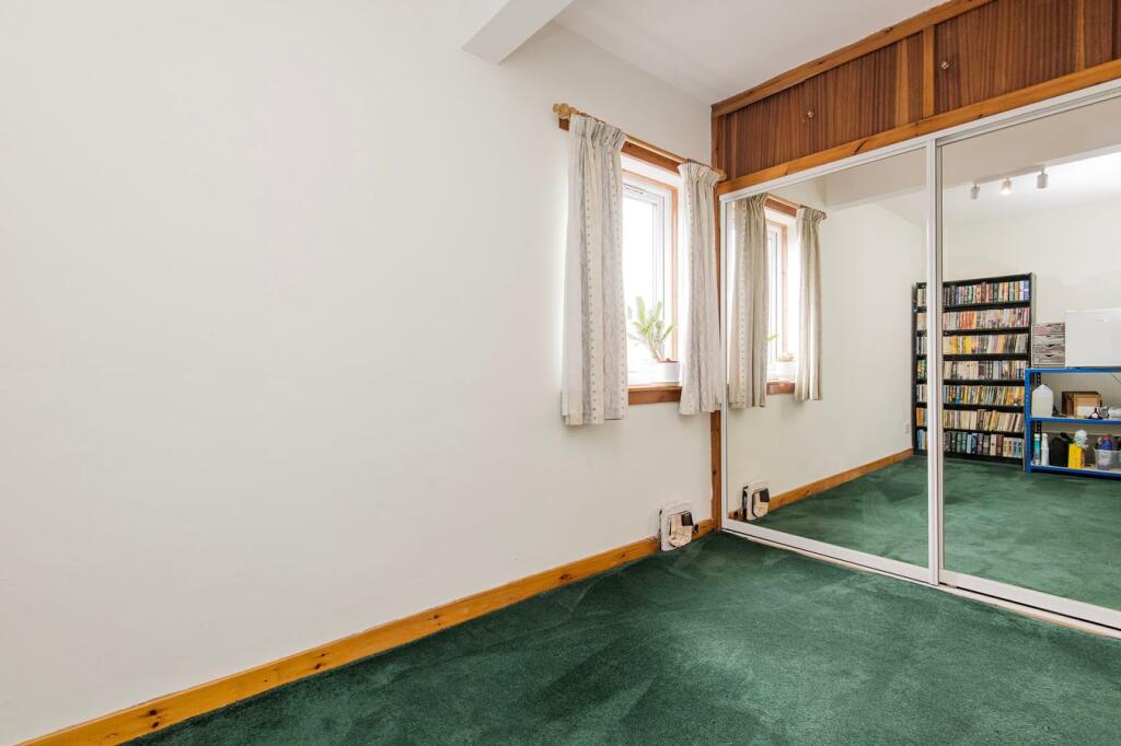 House in Kirkcaldy, Fife - More