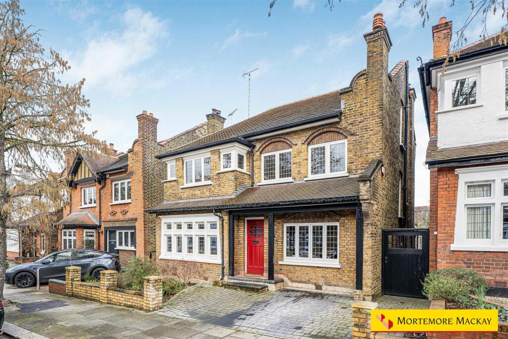 Main image of property: The Chine, London