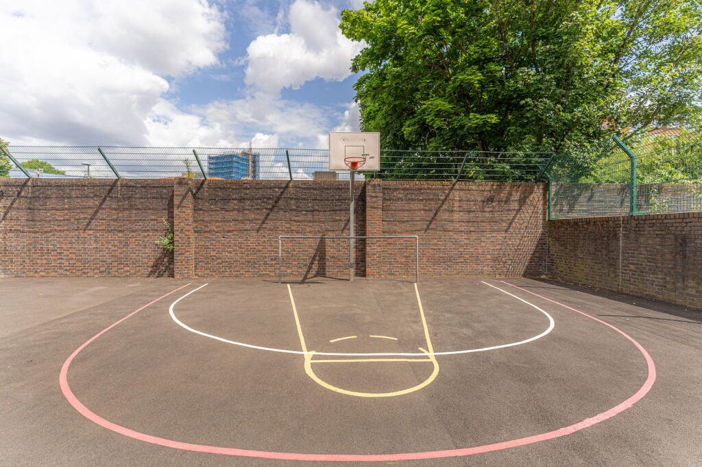 Morning Lane, E9 photo 2
