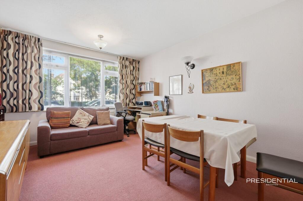 Apartment in London - View 2