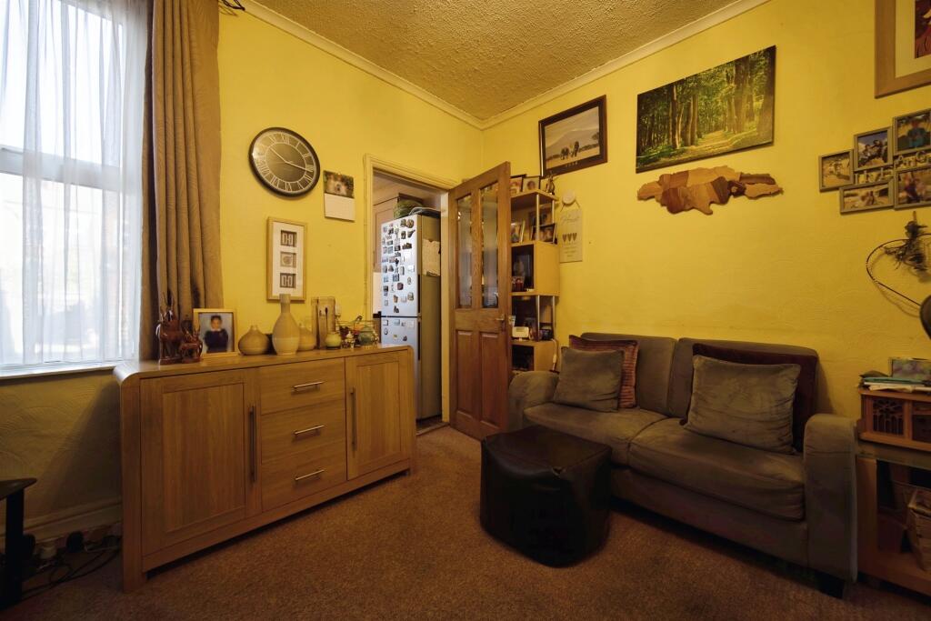 House in Derby - View 5