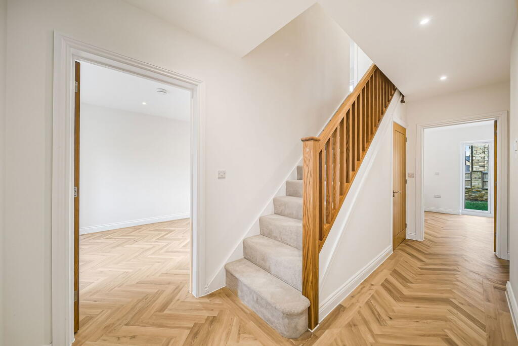 Additional image 17 of Meadow Edge Close, Rawtenstall, BB4 7UU