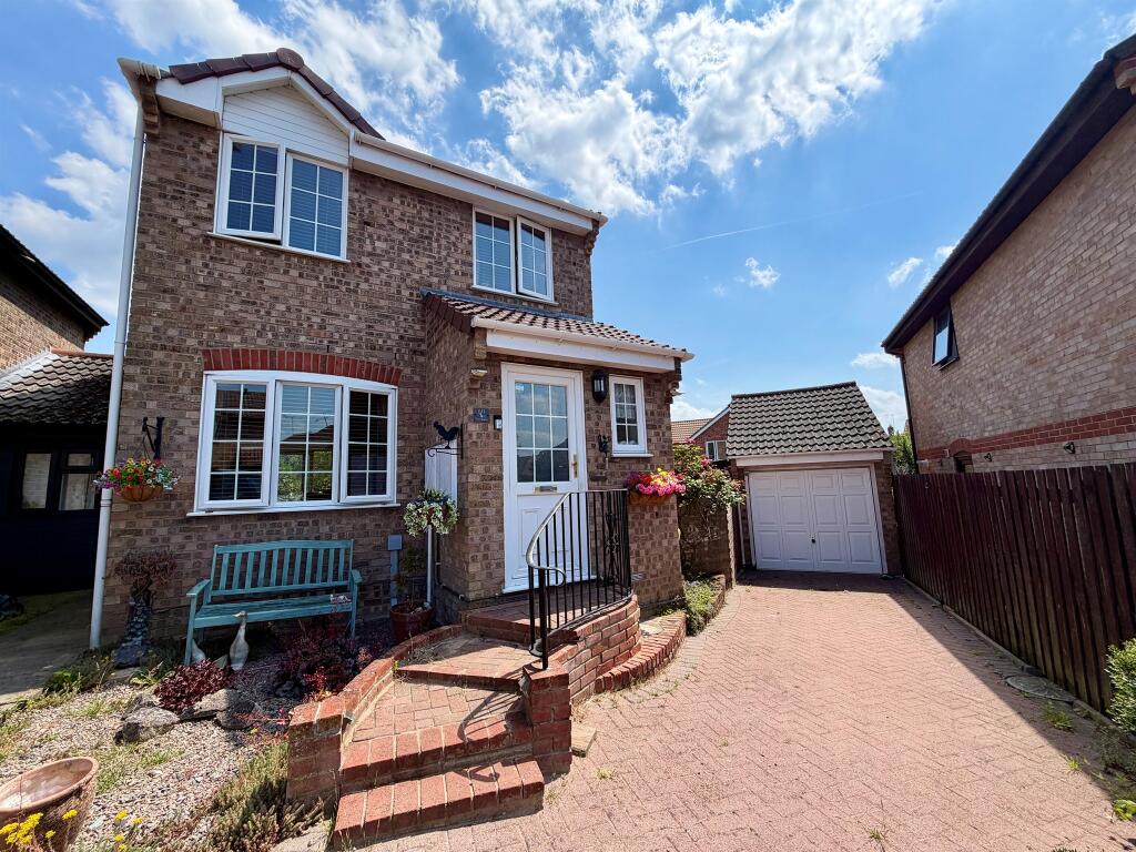 Main image of property: Golding Thoroughfare, Chelmer Village, Chelmsford