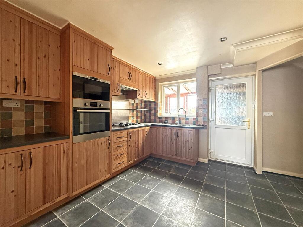 House in Shrewsbury, Shropshire - View 4
