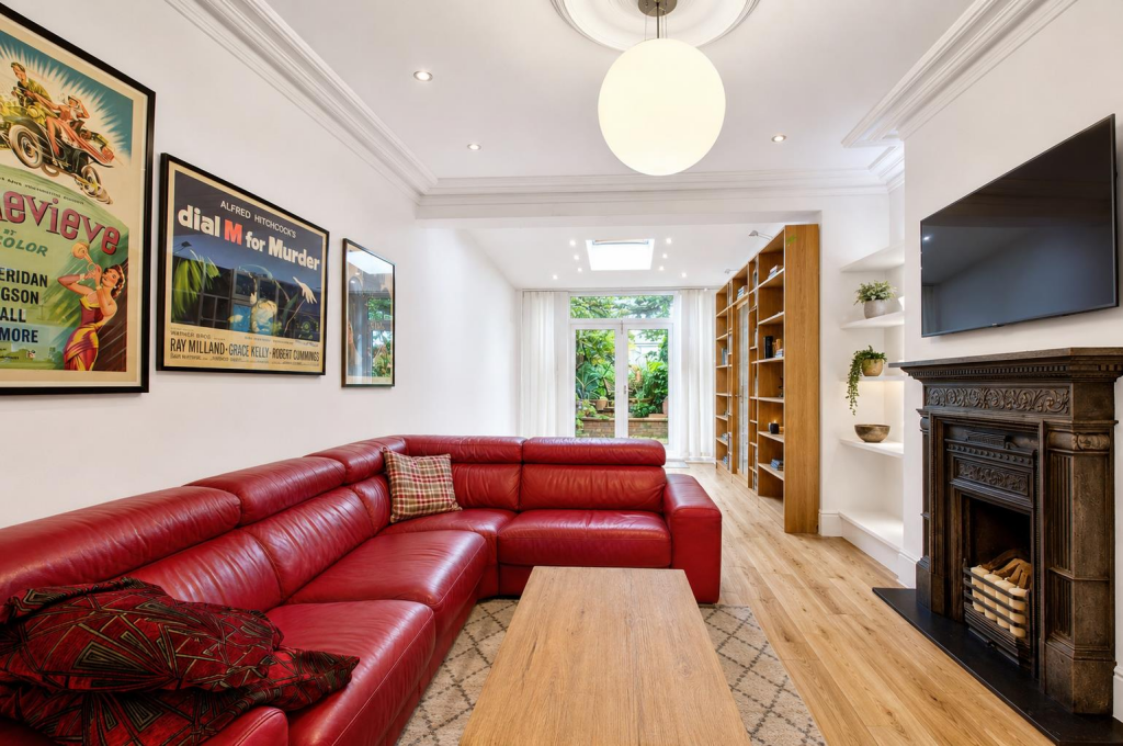 House in Southall - View 4