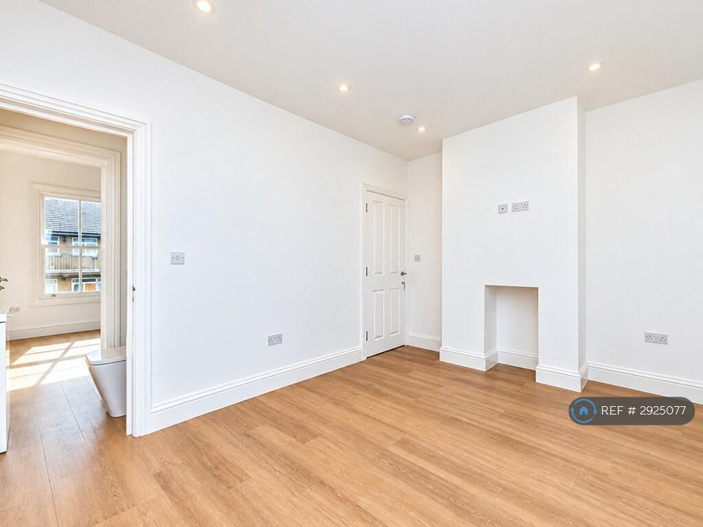 House in London - More