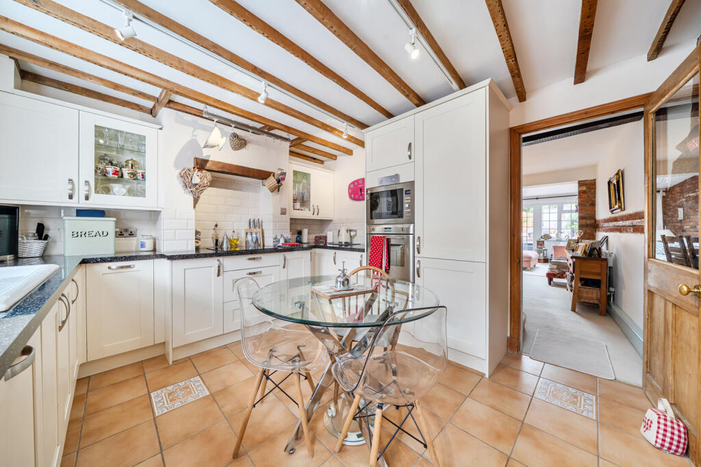 House in Abingdon, Caldecott - View 3
