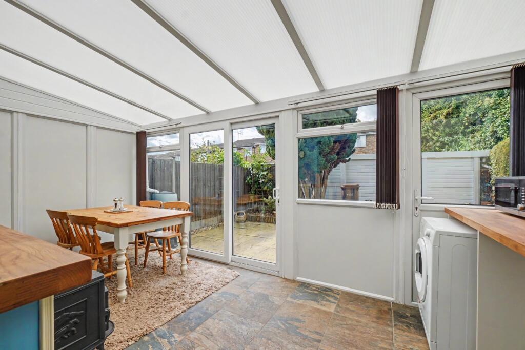 House in Gillingham, Medway - View 3