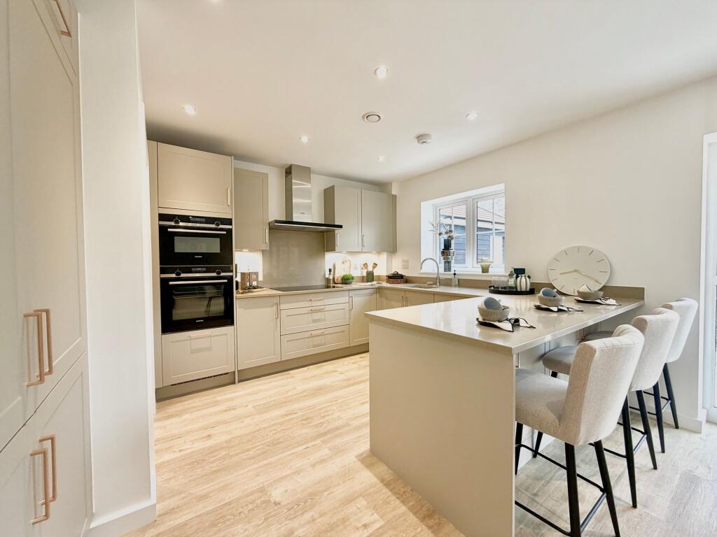 House in Milton Keynes - View 2