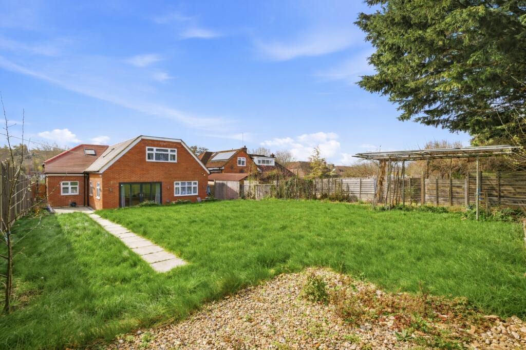 Additional image 3 of Grove Road, Harpenden, Hertfordshire, AL5