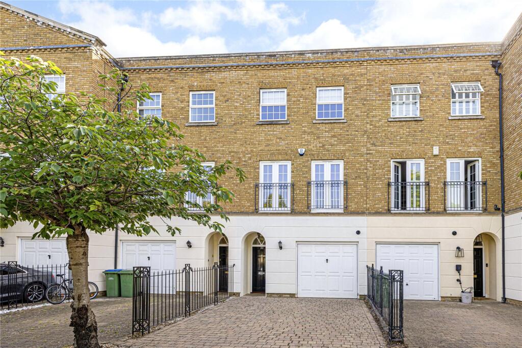 Main image of property: Chadwick Place, Long Ditton, Surrey, KT6