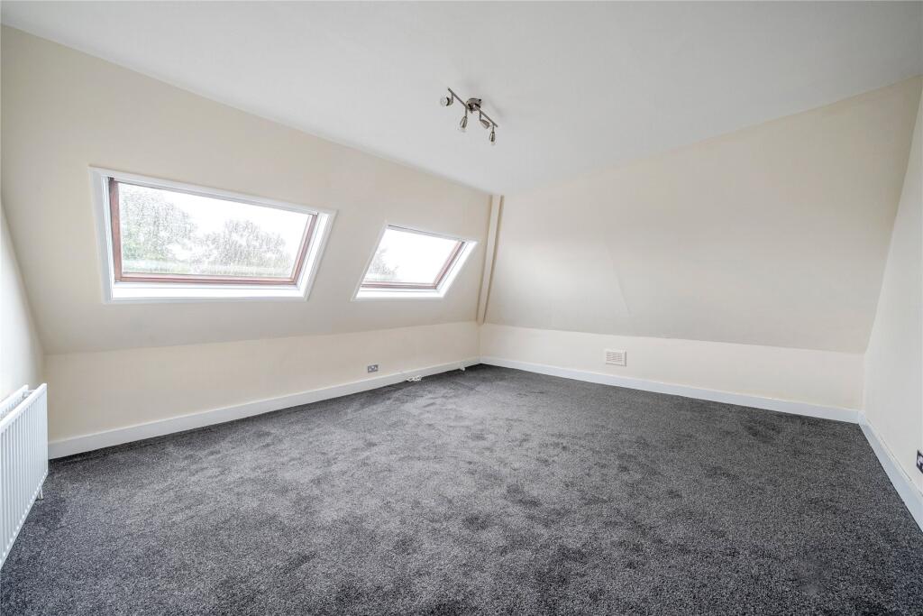 Apartment in London, Elmers End - View 4