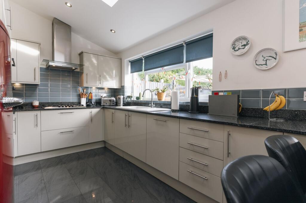 House in Harborough, Scraptoft - More