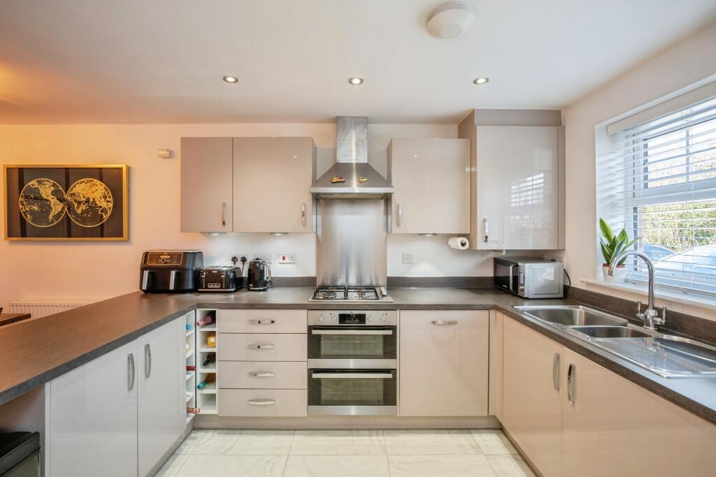 Armfield Grove, Leigh, WN7 photo 4
