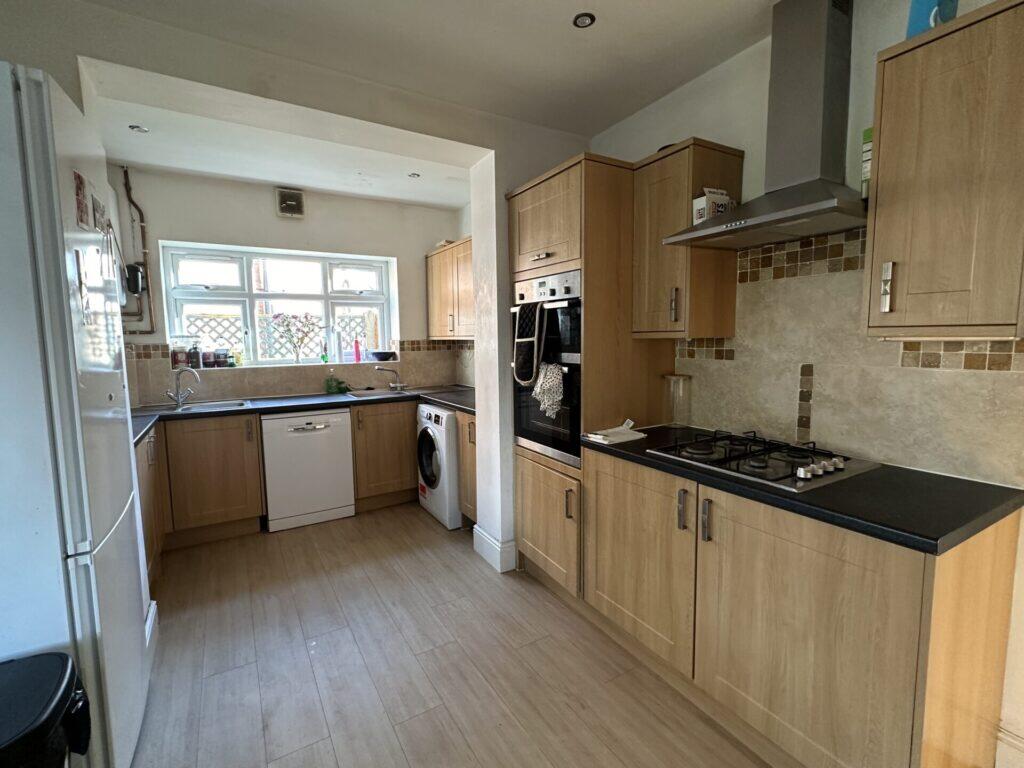 Main image of property: Cotton Lane - Withington - £160 PPPW