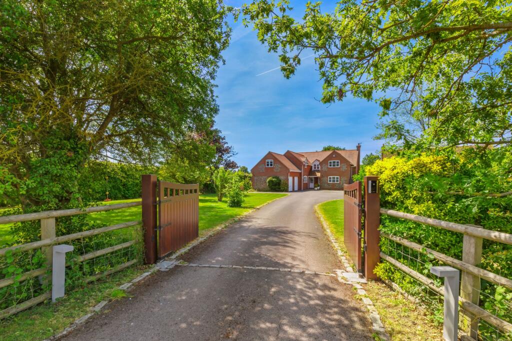 Main image of property: Bishopstone, Buckinghamshire