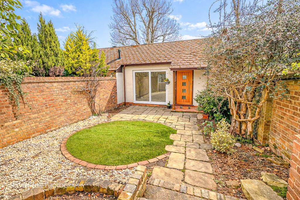 Main image of property: Parkside, Welwyn, Herts