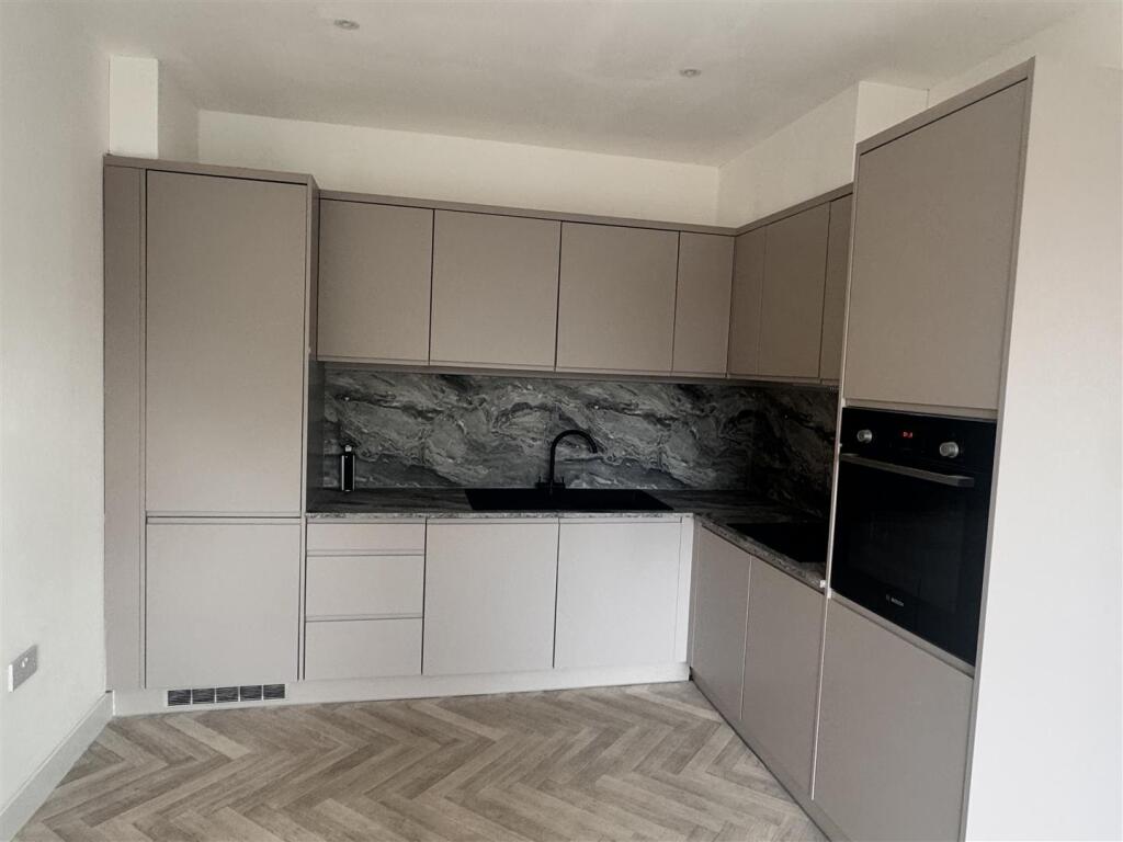 Main image of property: Two Bedroom- Black Lake, West Bromwich
