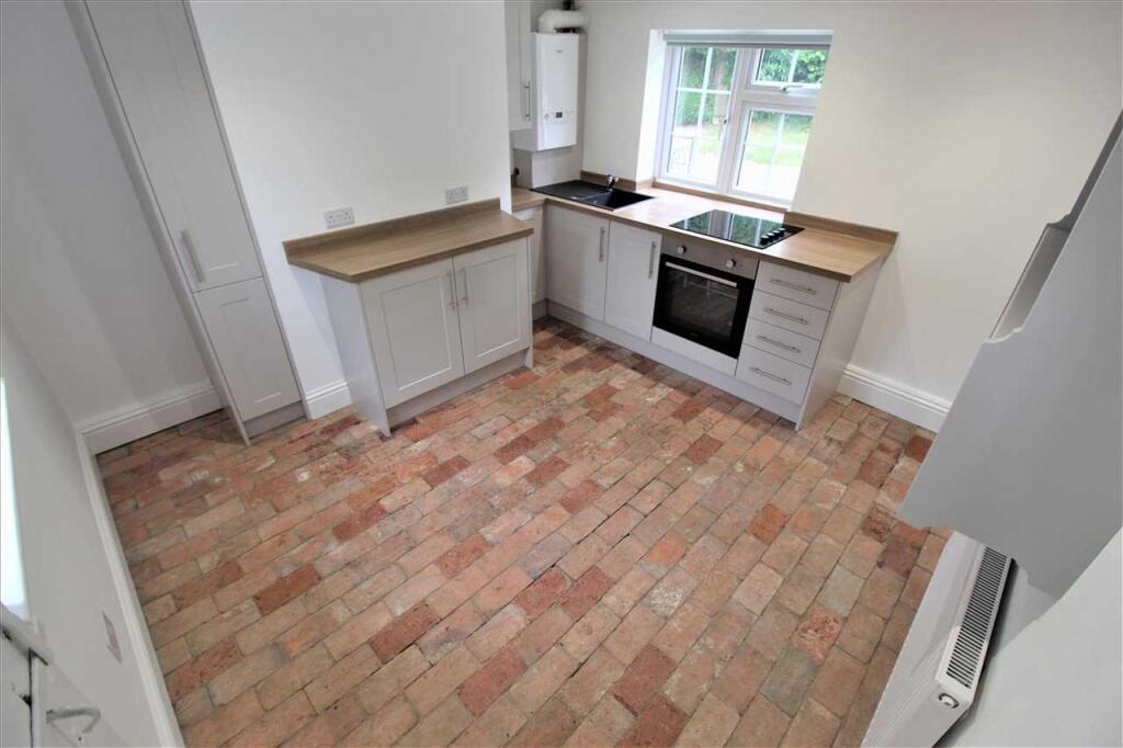 House in Nottingham - View 2