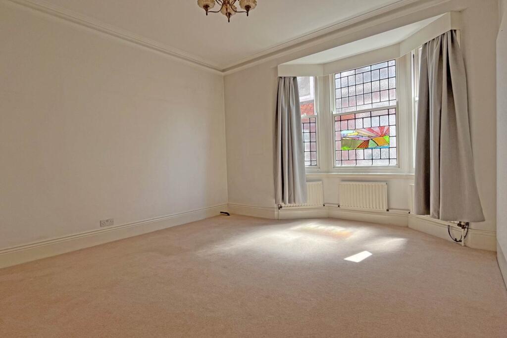 Dittons Road, Eastbourne, BN21 1DN - More
